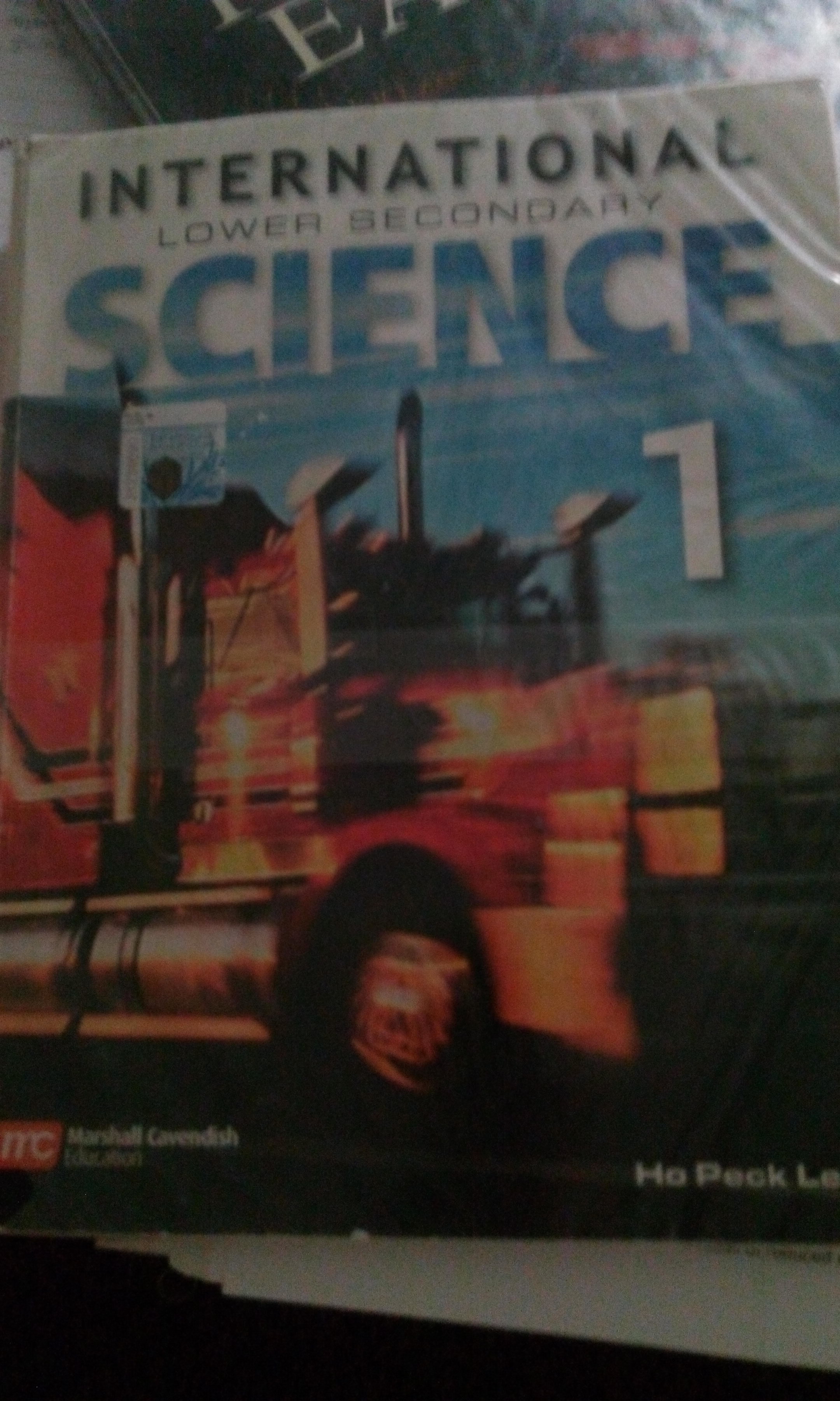 International lower secondary science

