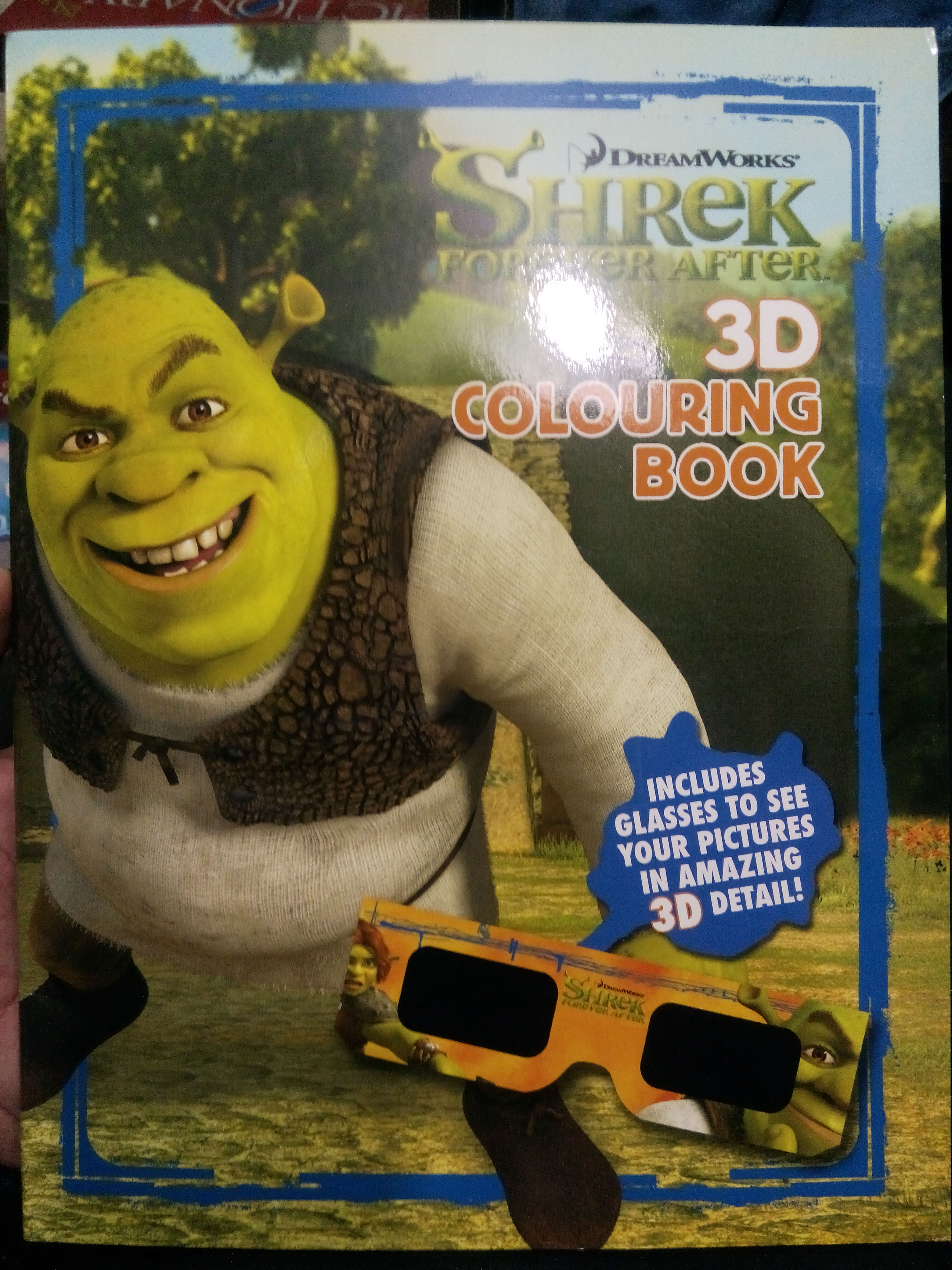 SHREK 3D COLOURING BOOK
