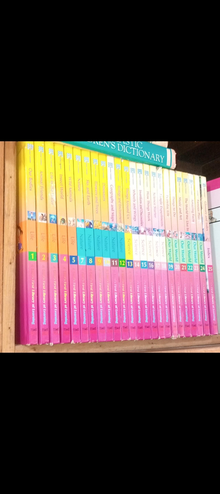 a child's first library of learning time life encyclopedia 25 complete volume rs.25k