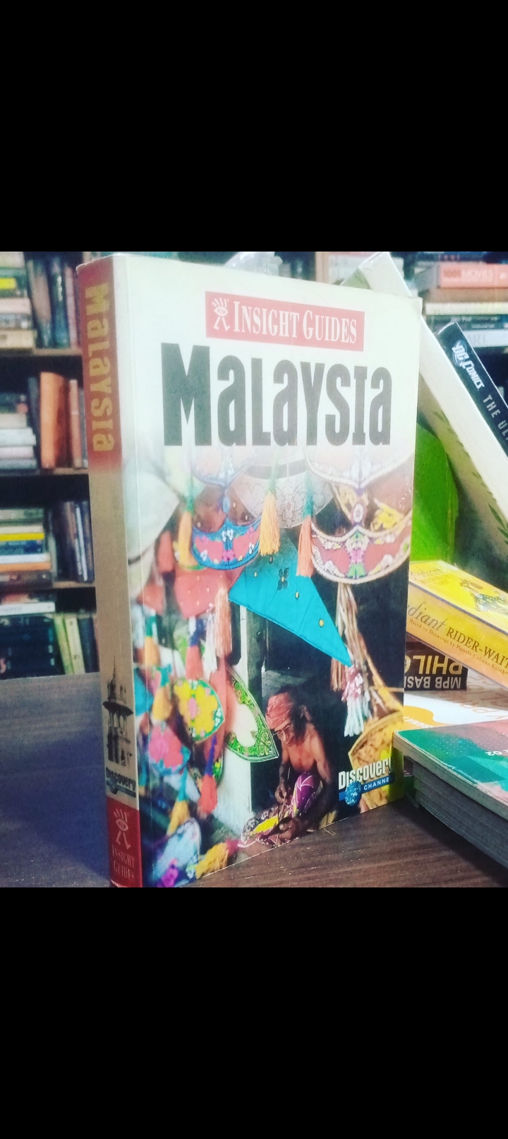 malaysia insight travels guide.original paperback