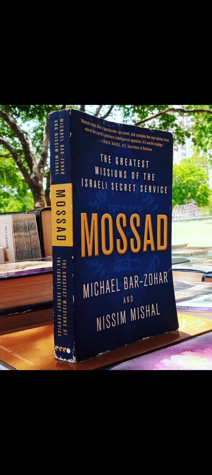 mossad the greatest missions of the israeli secret service by micheal bar zohar. original paperback